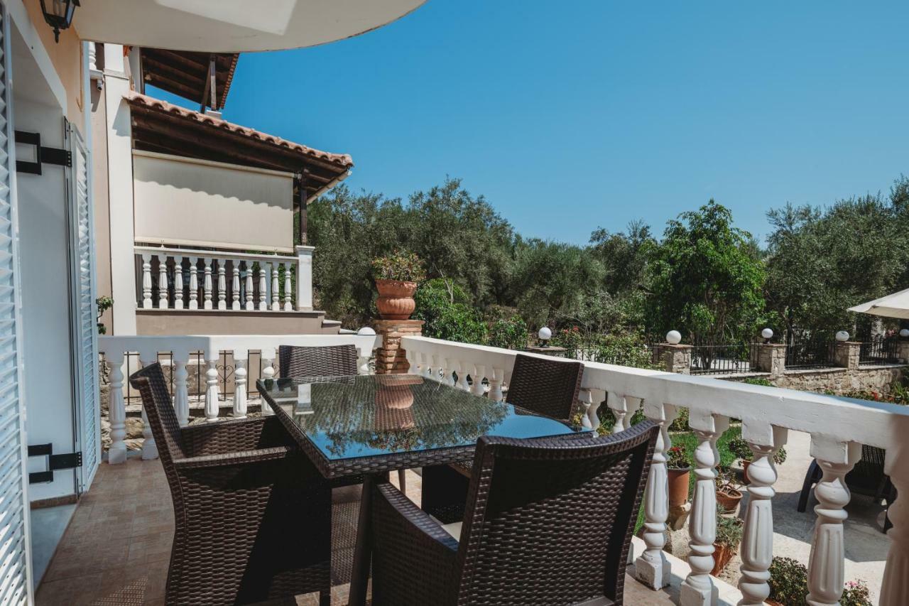 Villa Rosa 3 Bedroom With Sea View Трагаки Экстерьер фото